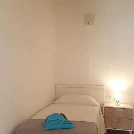 Vv Casa Bibiana 2 Daire Hermigua