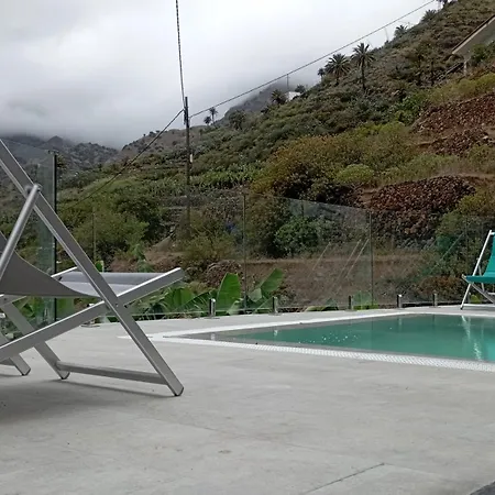 Vv Casa Bibiana 2 Daire Hermigua